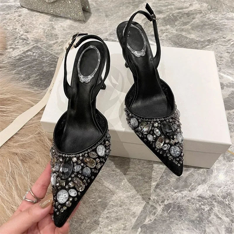 Water Shoes - Baotou Sandali in cristallo di pizzo